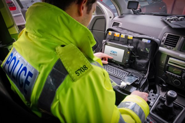 The Metropolitan Police Service Rolls Out Radio Tactics ACESO Mobile Phone Data Extraction Capability