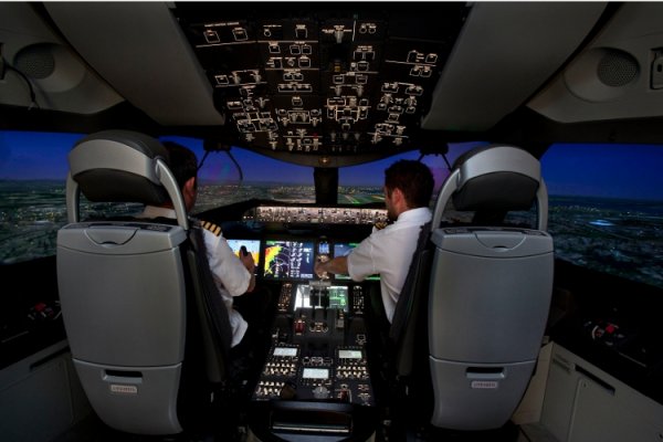 L-3 Link Achieves World’s First Boeing 787-8 Full Flight Simulator Level D Certifications